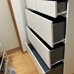 訳ありチェストの画像