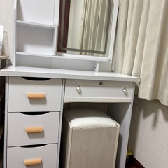 ドレッサー(白)の画像