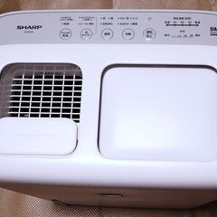 SHARPプラズマクラスター 加熱気化式加湿器 HV-R120 2022年製の画像
