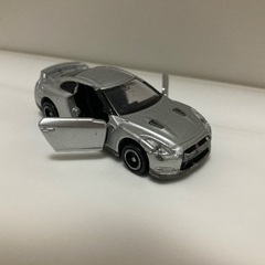 トミカ　日産スカイラインGTR の画像