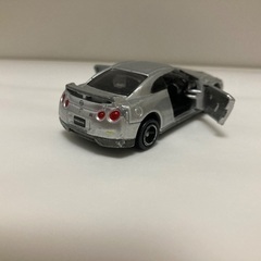 トミカ　日産スカイラインGTR の画像