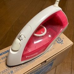 ほぼ新品　スチームアイロン　の画像