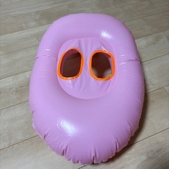 子供用　足入れ　浮き輪の画像