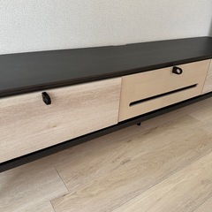 テレビ台の画像