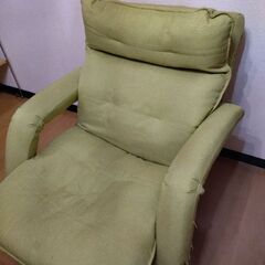 1人掛けソファ　スツール付きの画像