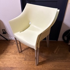 (4脚まとめ売り)Kartell カルテル イスの画像