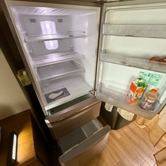 2019年製　三菱冷蔵庫の画像