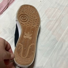 アディダスのシューズの画像