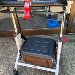 ARM FIT 歩行器の画像