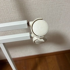 ニトリ キャスター付き 折りたたみテーブルの画像