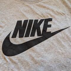 NIKE ナイキ Ｔシャツの画像