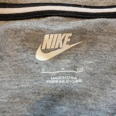 NIKE ナイキ Ｔシャツの画像