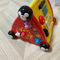 知育玩具「ディズニー サウンドいっぱい！イタズラ家電ボックス」の画像