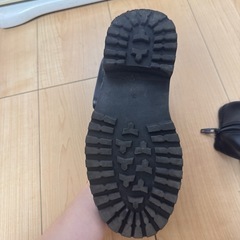 ブラック サイドゴア ショートブーツ　サイズSの画像