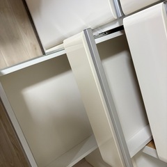 ３日間限定‼️ホワイトレンジボード　レンジ台　食器棚の画像