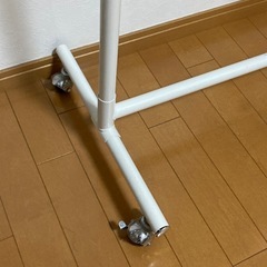 業務用ハンガーラック残り4本
の画像