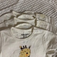 新生児　ロンパース　の画像