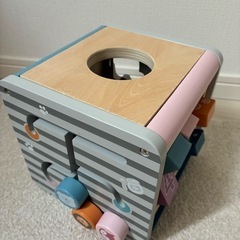 ほぼ未使用木製　dadway おもちゃの画像