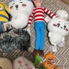大量のぬいぐるみの画像