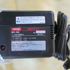 【充電パック・取説なし】RYOBI　リョービ　充電式　ヘッジトリマー　BH40　9.6V　充電器付　未使用（充電パックさえあれば・・）の画像