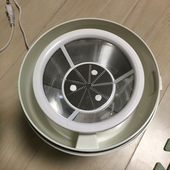 コンパクトジューサーの画像