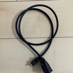 Lenovo モニター　コード付きの画像