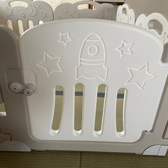ベビーサークルの画像
