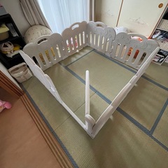 ベビーサークルの画像