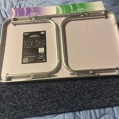 折りたたみミニテーブルの画像
