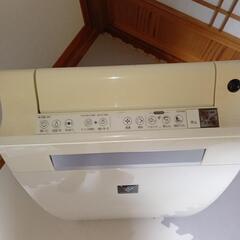 【中古】シャープ 加湿空気清浄機 KI-FX55-W 2016年製 の画像