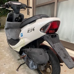ライブディオZXの画像
