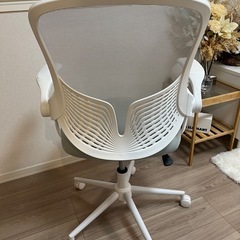 デスクチェアの画像