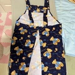 First Bear くま柄エプロン M ネイビー の画像