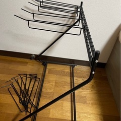 ボトムスハンガーラックの画像