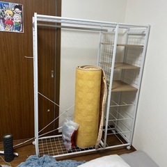 ハンガーラック 
の画像