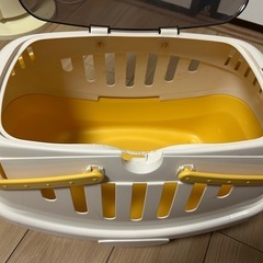 ペットキャリーの画像