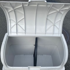 ゴミ箱または外用物入れ　外置き・特大（220L）‼︎の画像