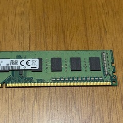 Samsung M378B5173DB0-CK0 PC3-12800U メモリの画像