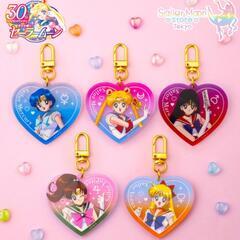 セーラームーン ハートラメアクリルキーホルダーの画像