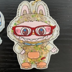 81🐰LABUBUラブブ。シャカシャカボールチェーン1つ¥200の画像