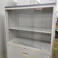 ●KOKUYO コクヨ 上下書庫① 引違いガラス戸 + ラテラル書庫 高さ145.5cm オフィスキャビネット　オフィス家具 会社 事務所 公民館 店舗の画像