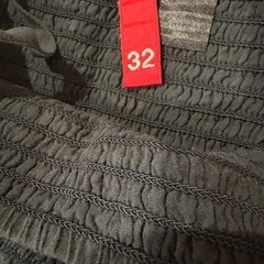 H&M ブラックキャミソールワンピース ブラック の画像