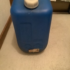 灯油缶の画像
