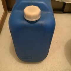 灯油缶の画像