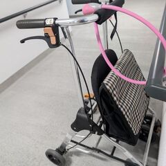 シルバーカーの画像