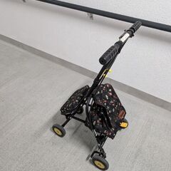 シルバーカーの画像