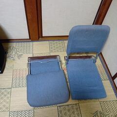 座椅子２個の画像