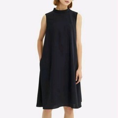 UNIQLOのドレープワンピース(グレー)です☺️の画像