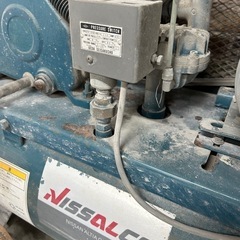 ニッサルコ　コンプレッサー　200V 3馬力の画像