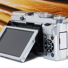 FUJIFILM X-A2 ダブルズームレンズキット（ミラーレス一眼 Wi-Fiの画像
